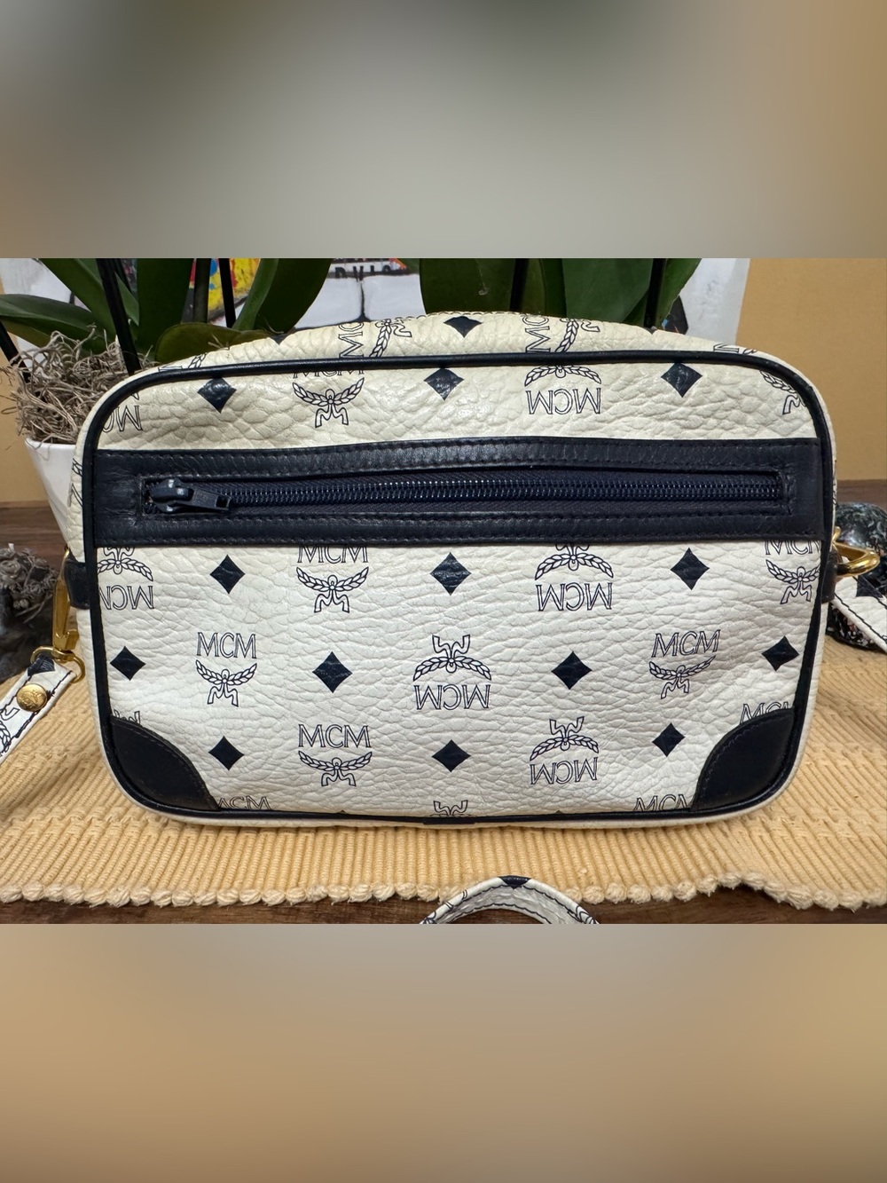 MCM White and Navy Visetos Logo Crossbody Bag - Picture 8 of 17